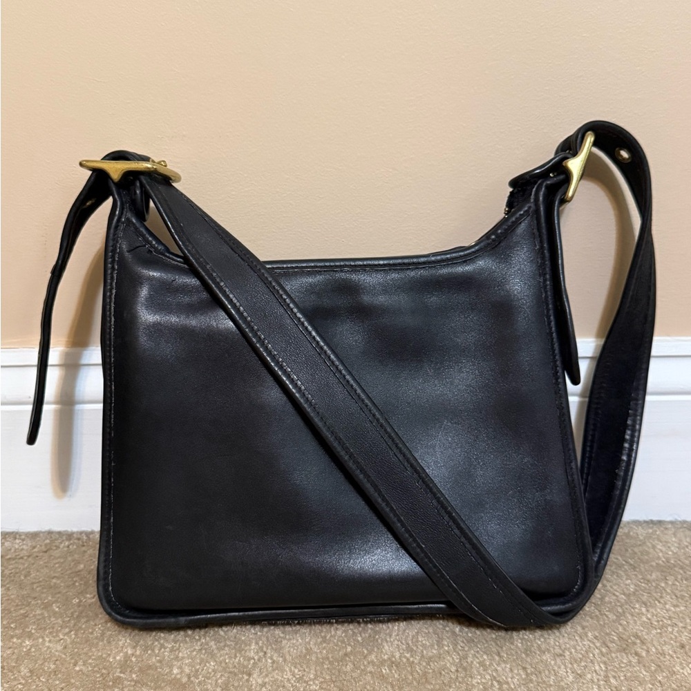 Vintage Coach 9966 Black Leather Shoulder Bag Purse USA Made Classic